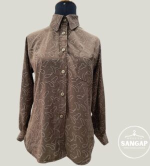 Camisa feminina marron e branco - Tamanho M