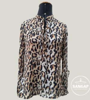 Blusa feminina animal print manga comprida -Tamanho G